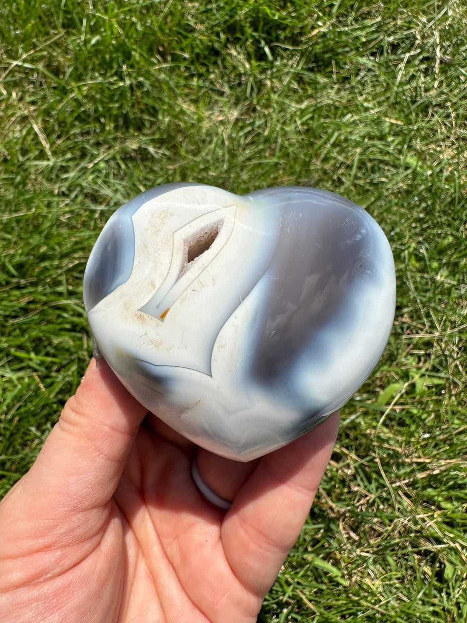 orca agate heart