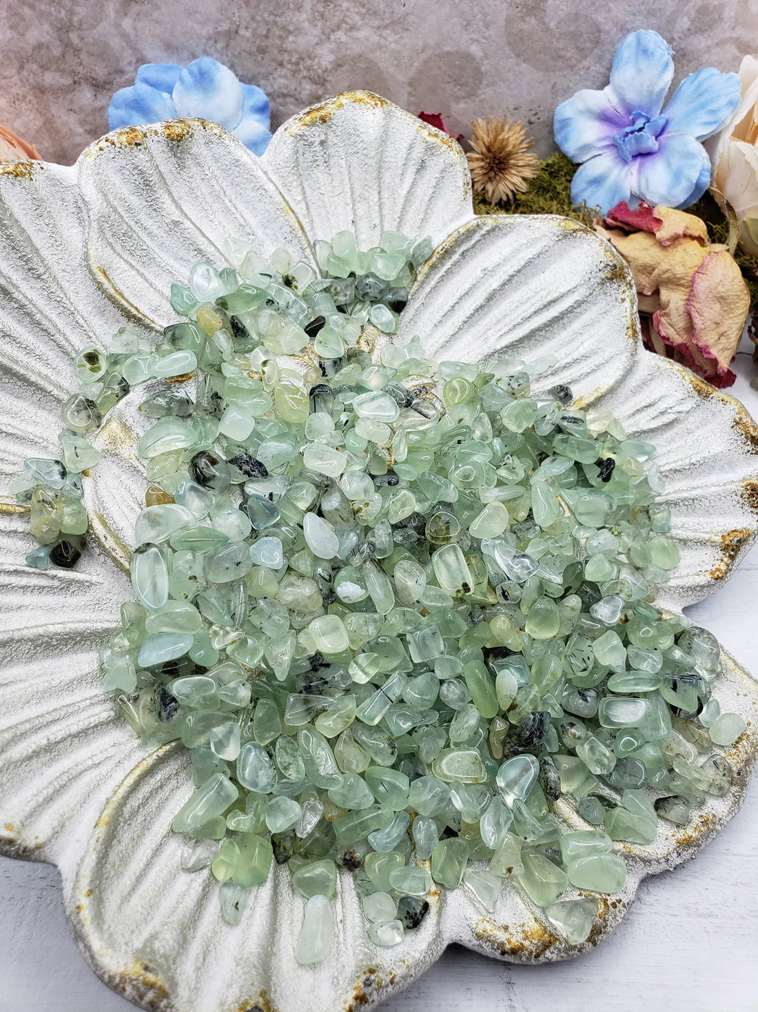 Prehnite Chips