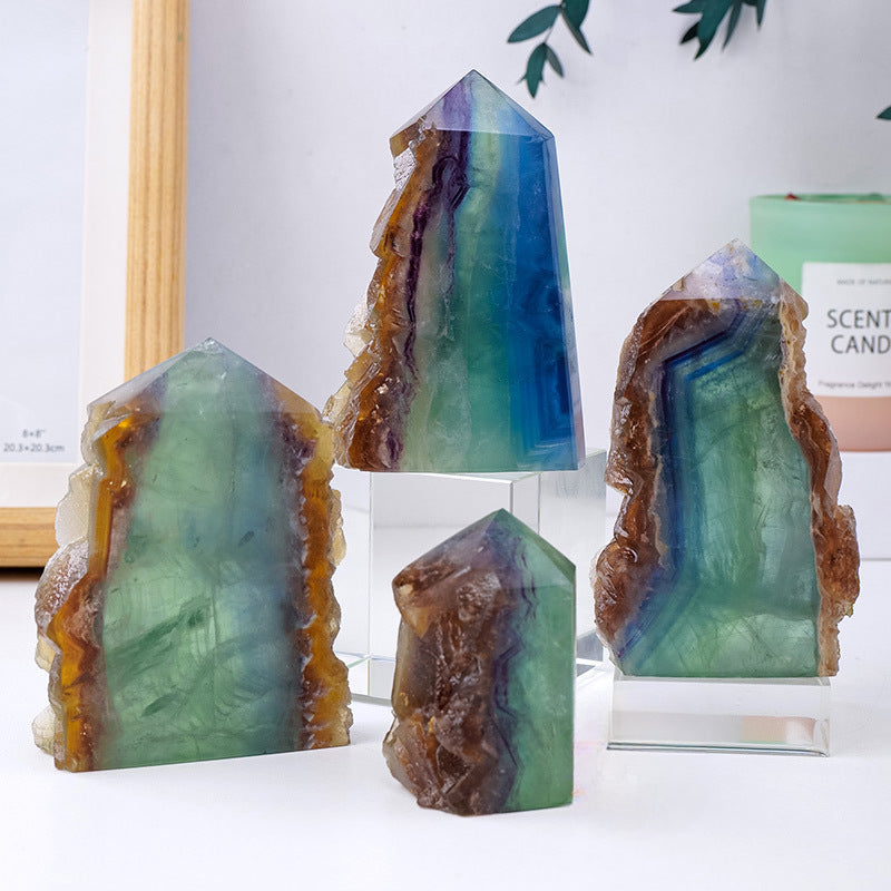 Green fluorite single-pointed crystal tower column