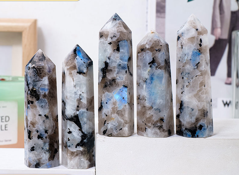 Rainbow moonstone single pointed pillar