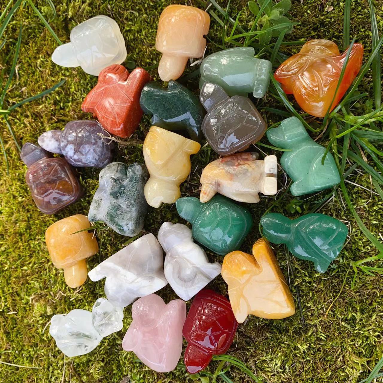 Natural crystal stone carved small animals