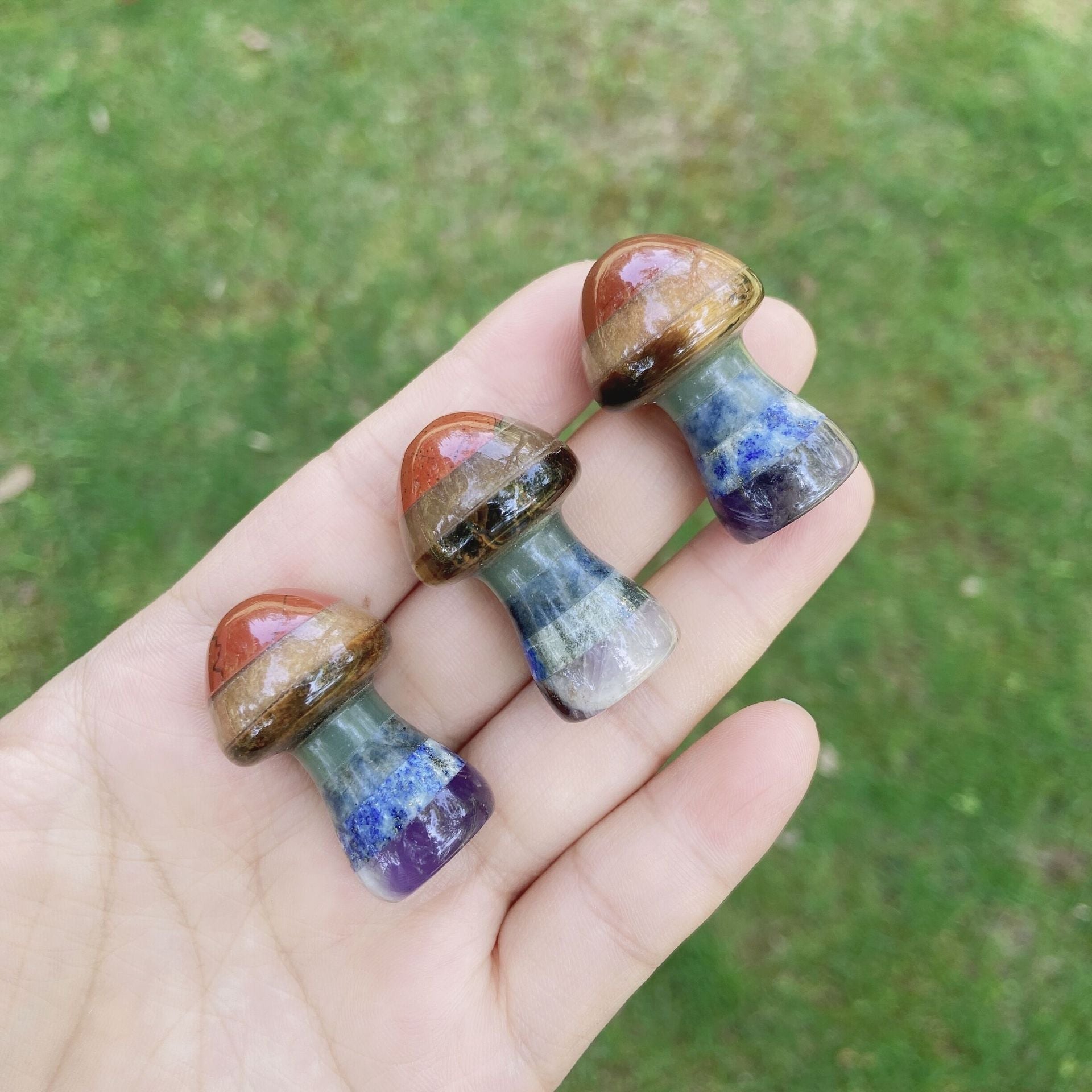 seven chakra  crystal stone large mushroom-shaped jade