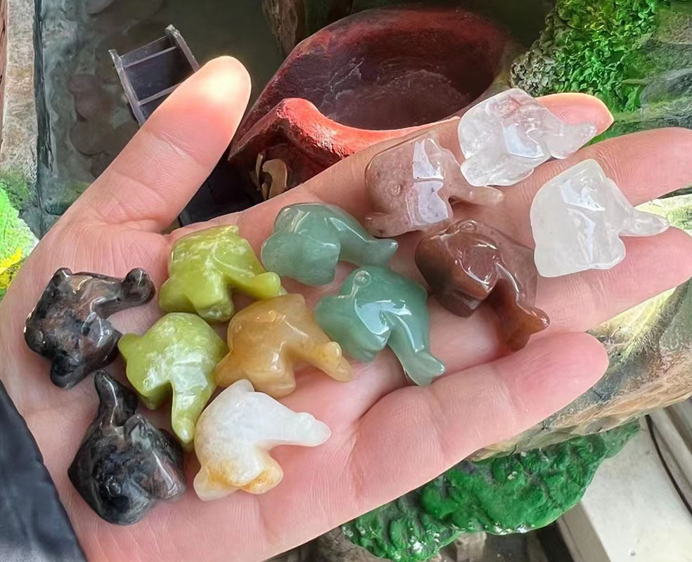 Natural crystal stone carved small animals