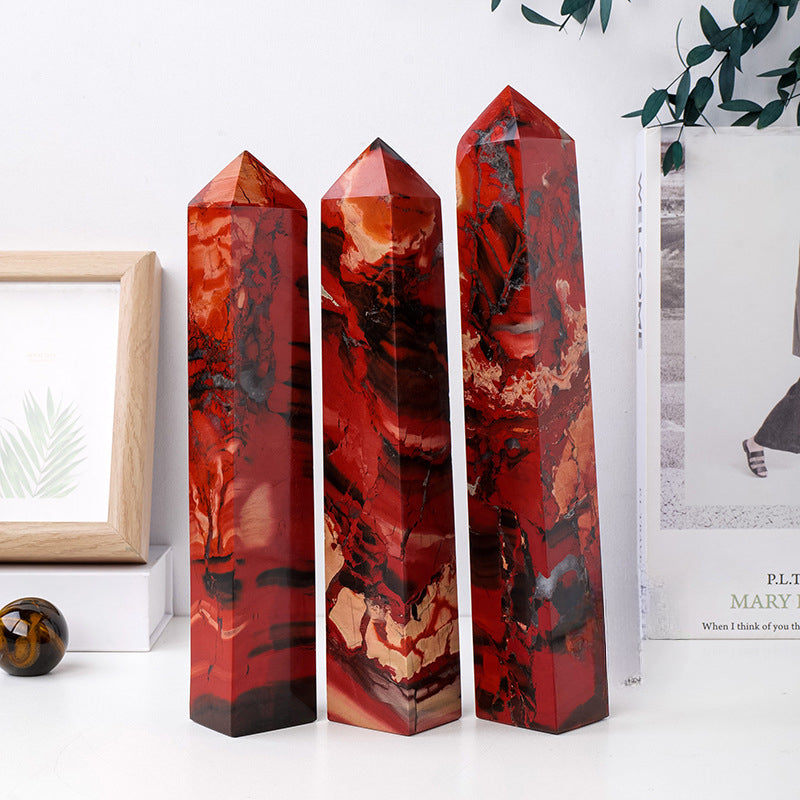 Natural ruby single-pointed four-sided pillar