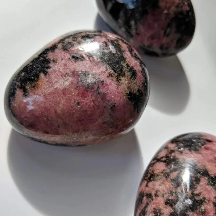 Rhodonite Palmstone