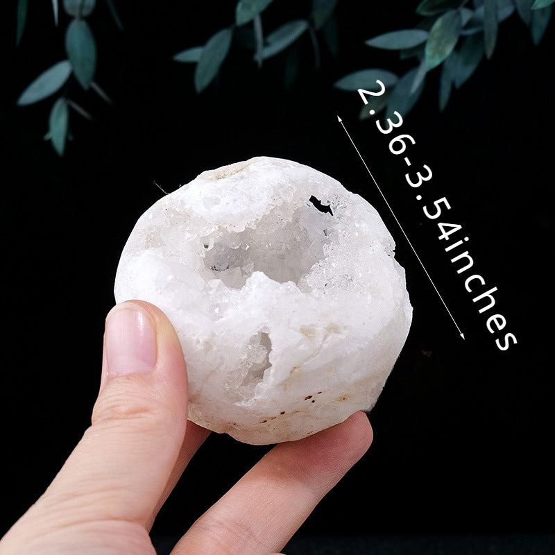 White agate Geode crystal ball/sphere